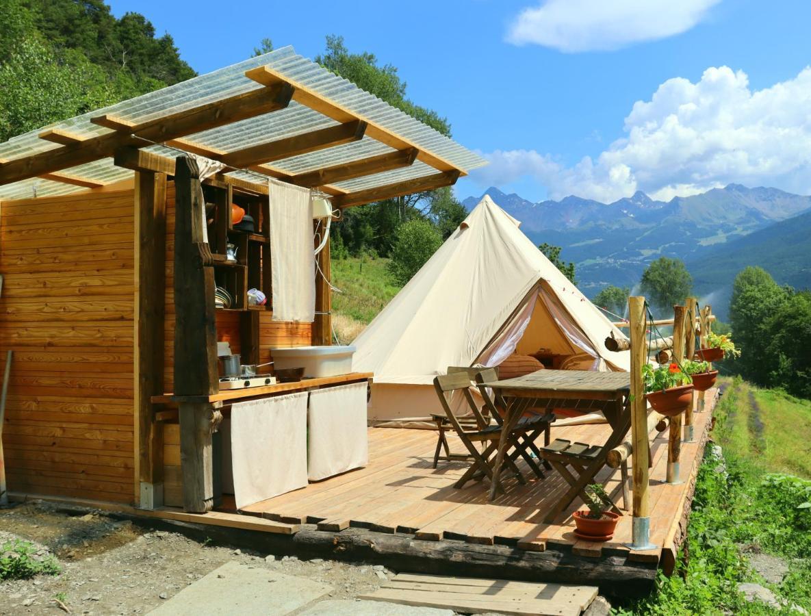 Hotel Glamping La Cascina D'Orleans Saint-Pierre Esterno foto