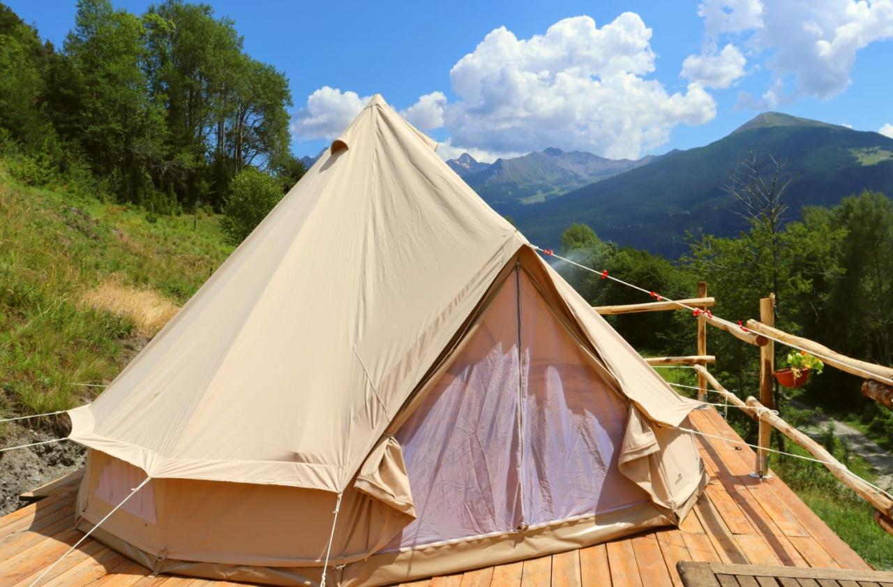 Hotel Glamping La Cascina D'Orleans Saint-Pierre Esterno foto